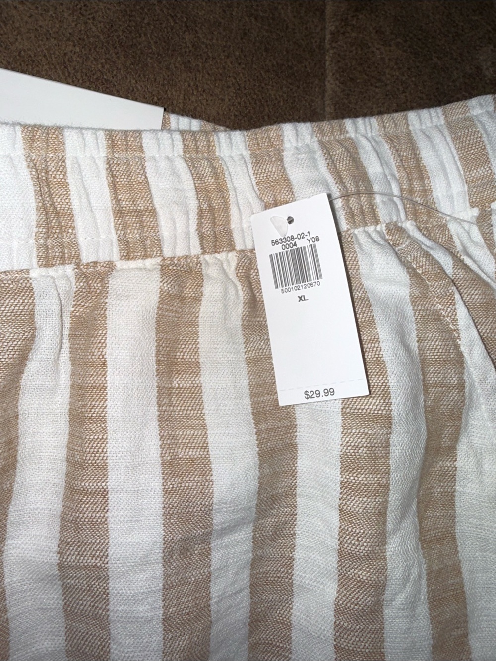 Old Navy Women’s Striped Shorts - Cream & Tan - Picture 2 of 4